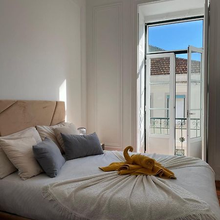 Garden Campo De Ourique Guest House - Hostel Lisboa المظهر الخارجي الصورة