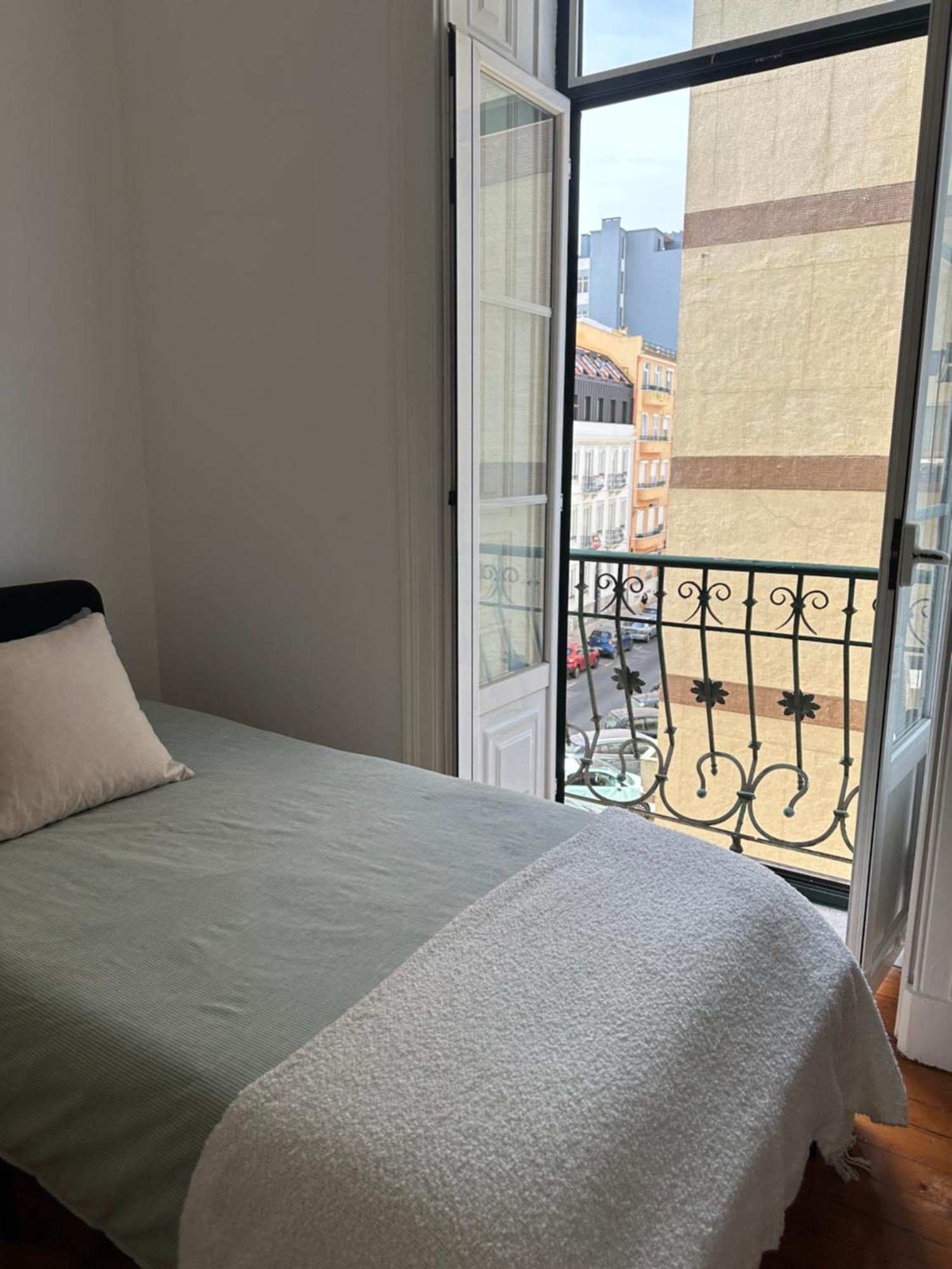 Garden Campo De Ourique Guest House - Hostel Lisboa المظهر الخارجي الصورة