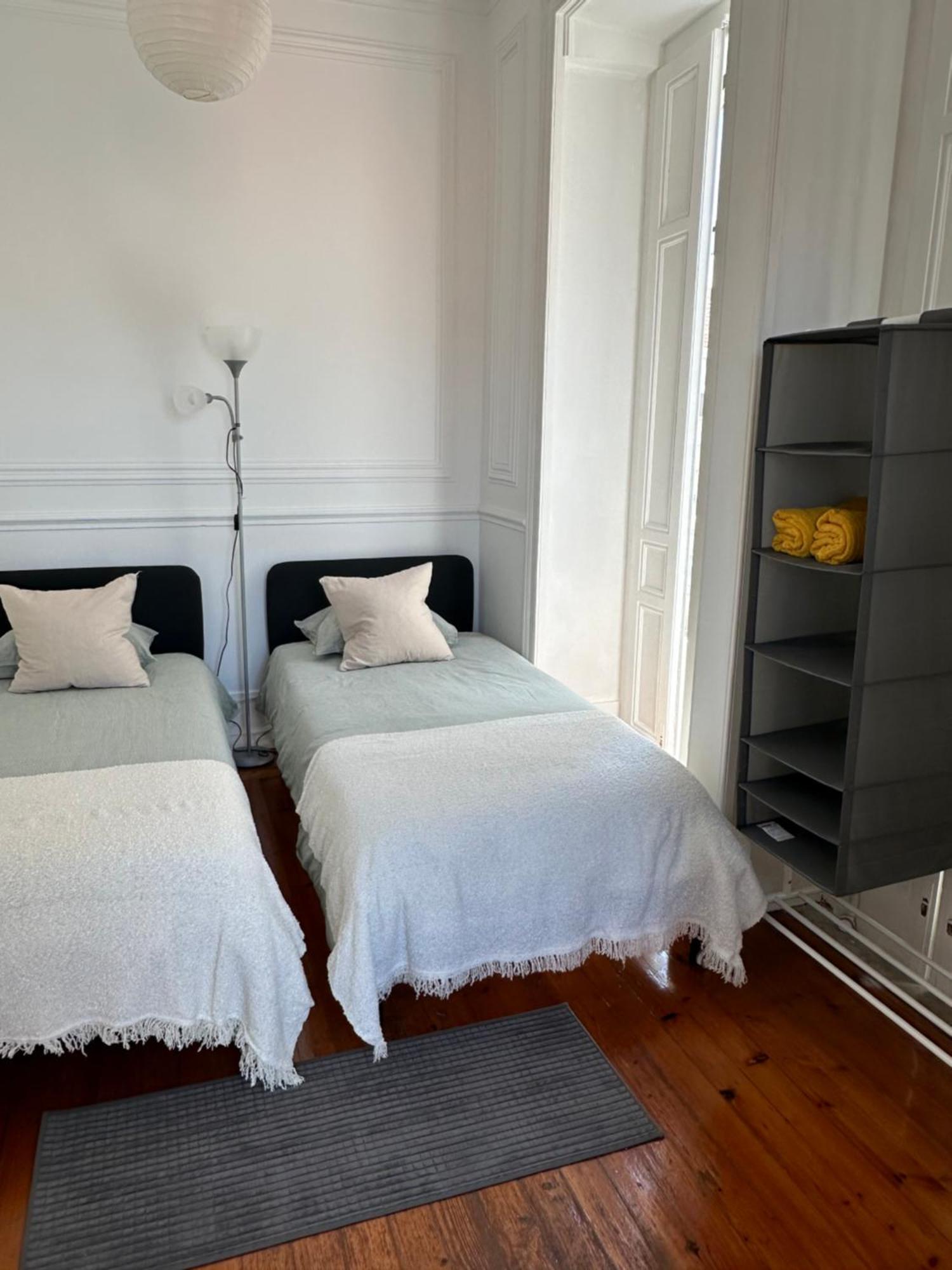 Garden Campo De Ourique Guest House - Hostel Lisboa المظهر الخارجي الصورة