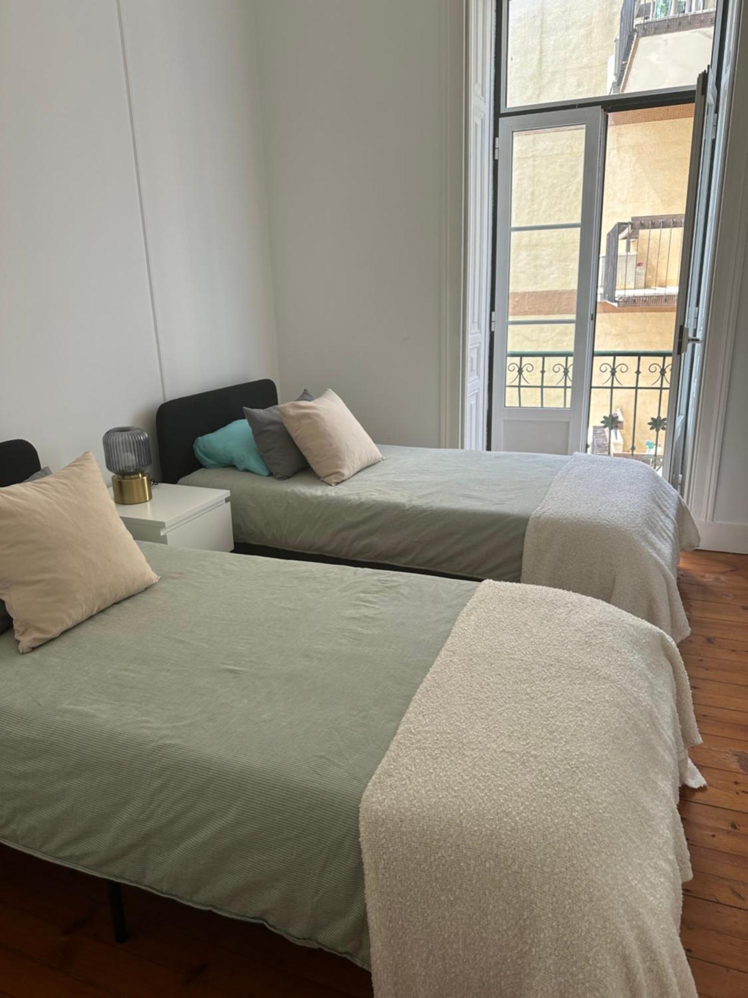 Garden Campo De Ourique Guest House - Hostel Lisboa المظهر الخارجي الصورة