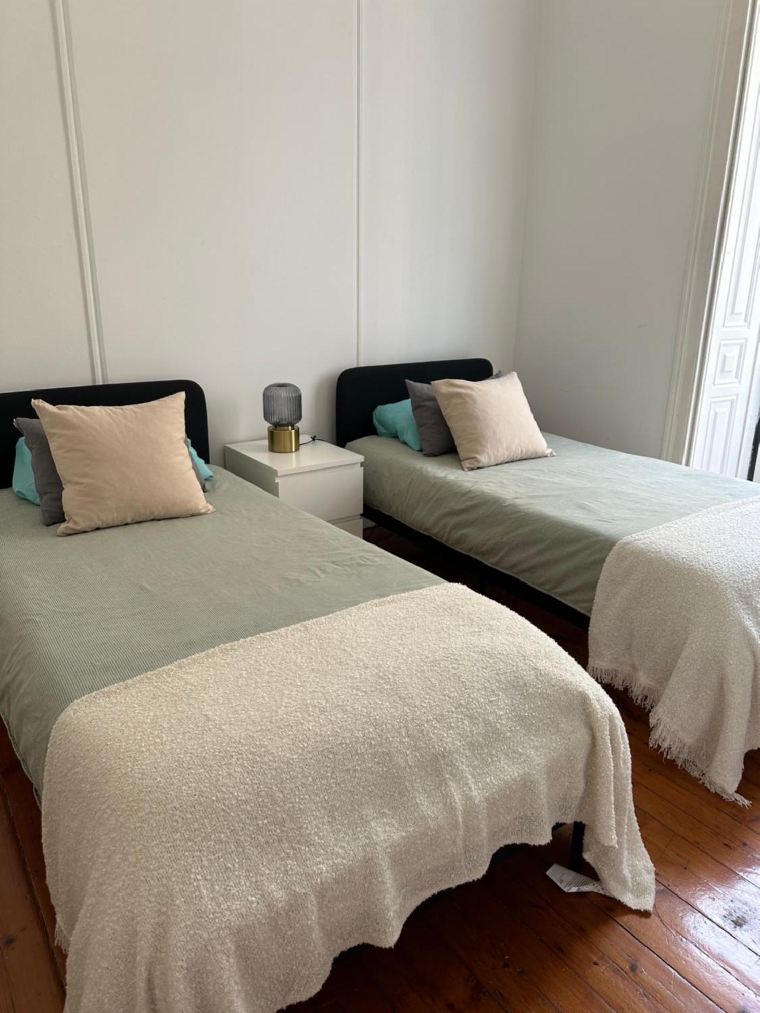 Garden Campo De Ourique Guest House - Hostel Lisboa المظهر الخارجي الصورة