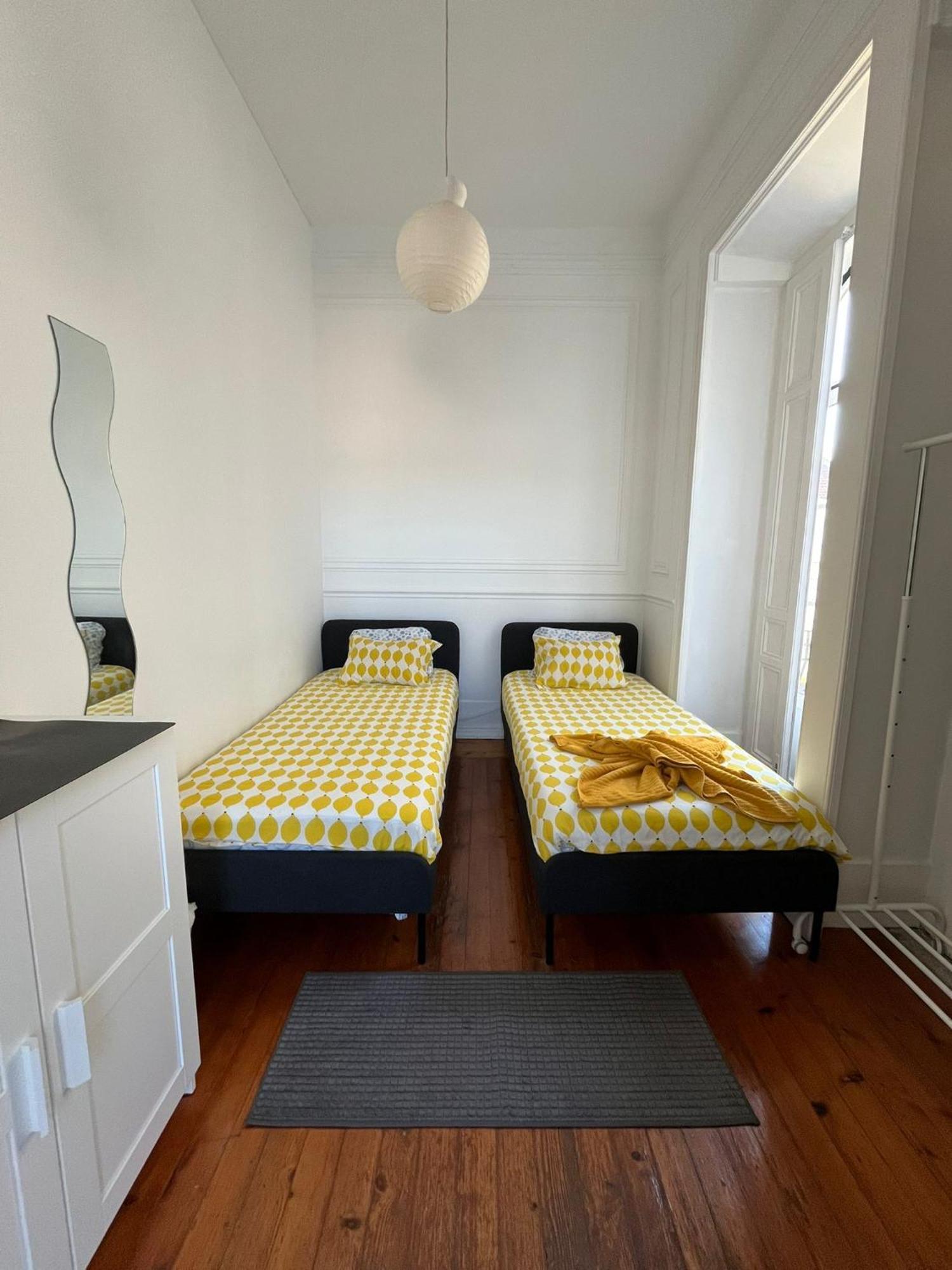Garden Campo De Ourique Guest House - Hostel Lisboa المظهر الخارجي الصورة