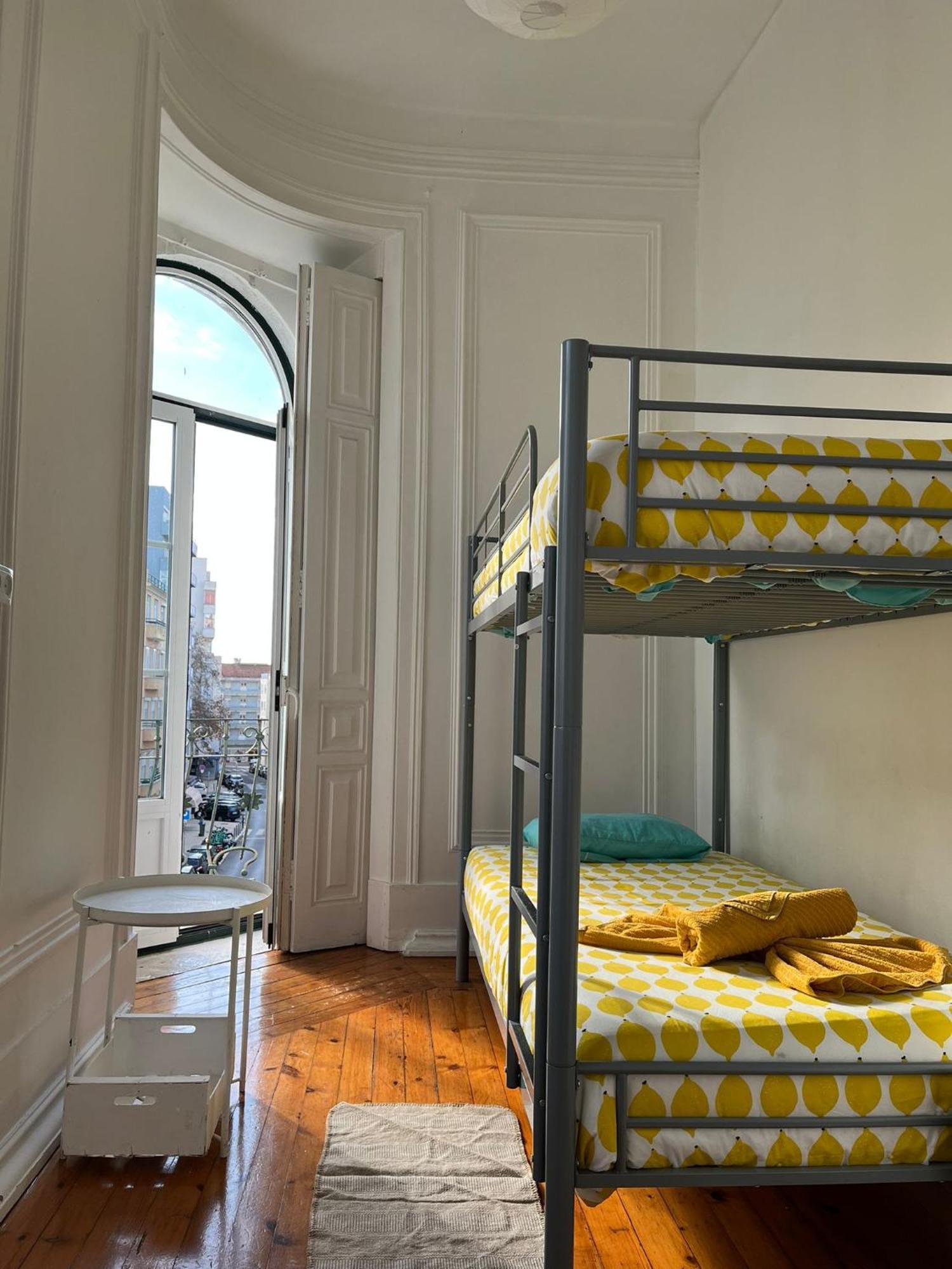 Garden Campo De Ourique Guest House - Hostel Lisboa المظهر الخارجي الصورة